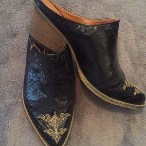 Cowgirl western slip on heels